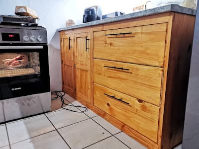 Solid Pine Drawer Unit